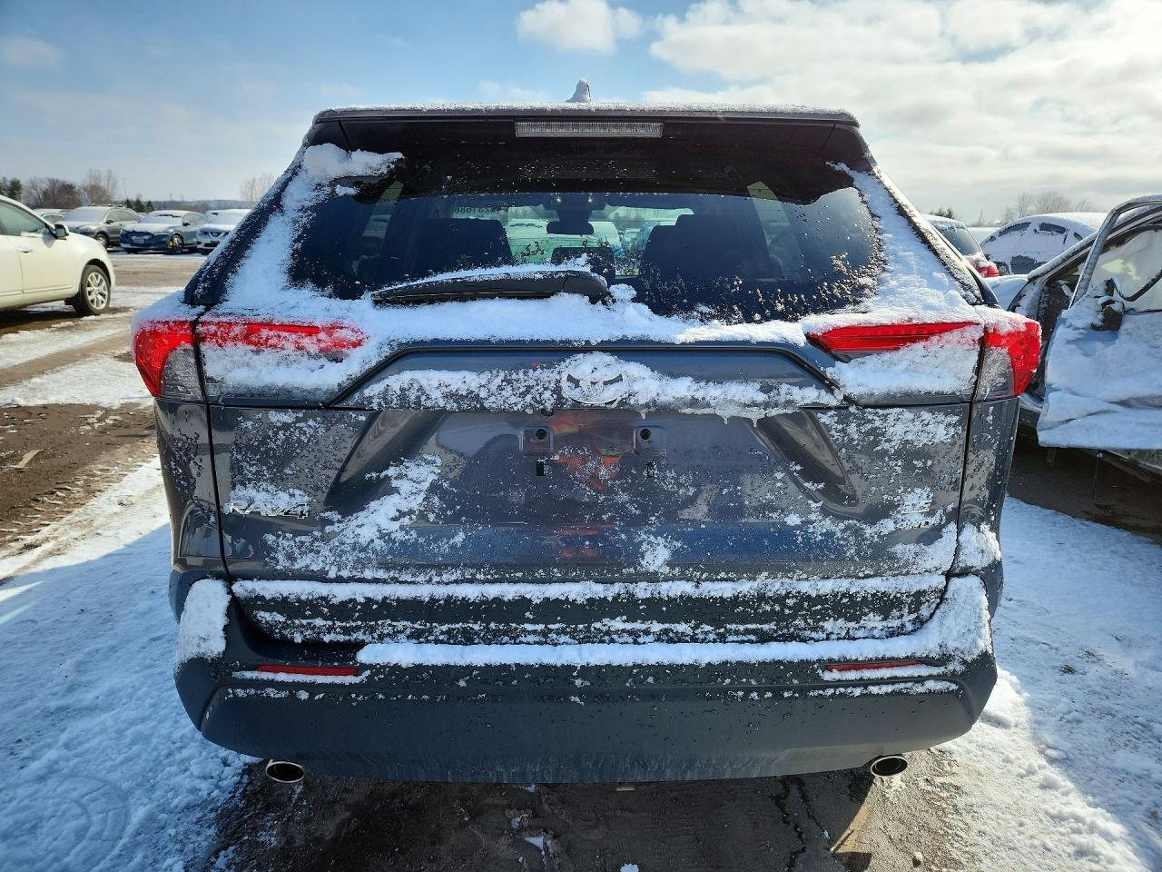2023 Toyota Rav4 Le - Image 6