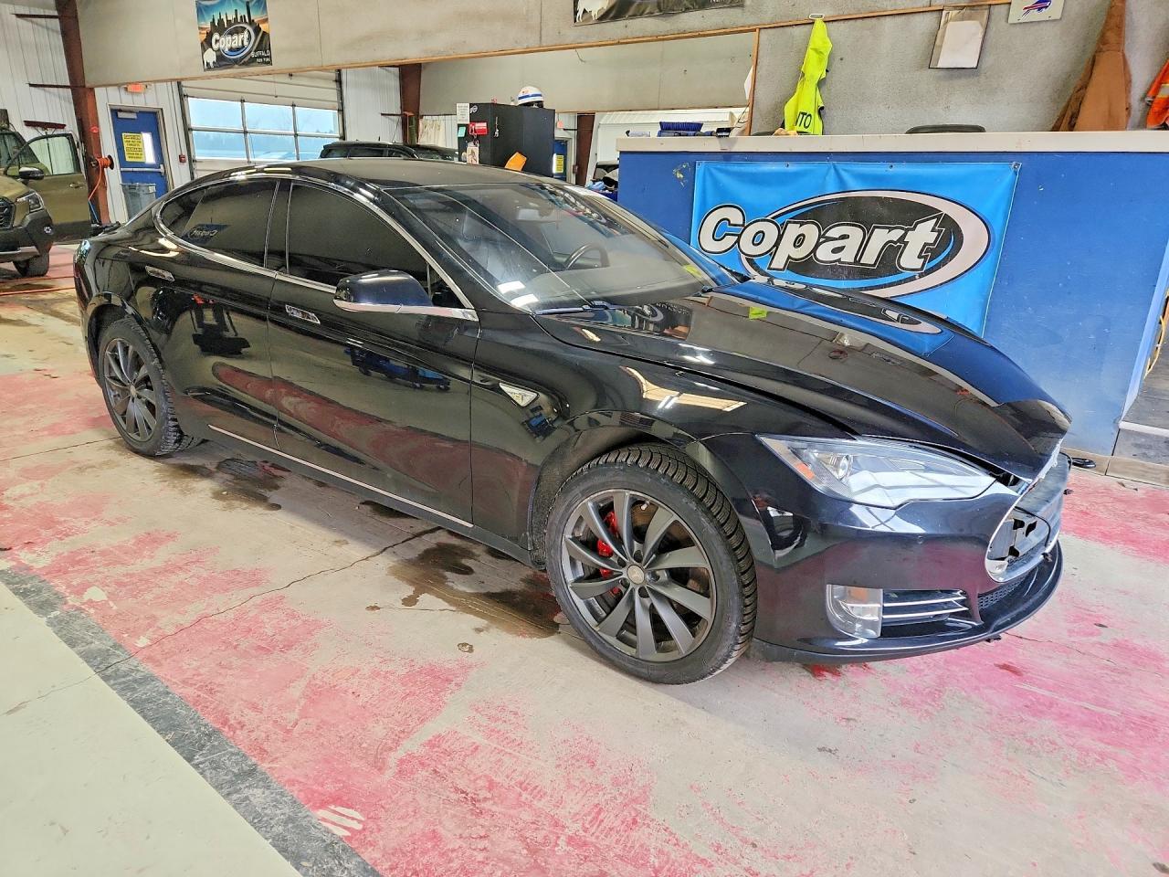 2016 Tesla Model S - Image 4
