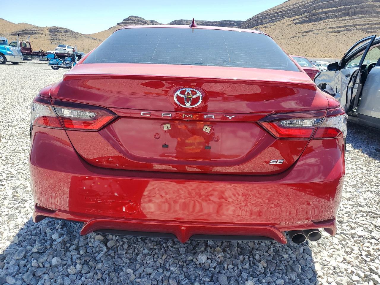 2023 Toyota Camry Se - Фото 6