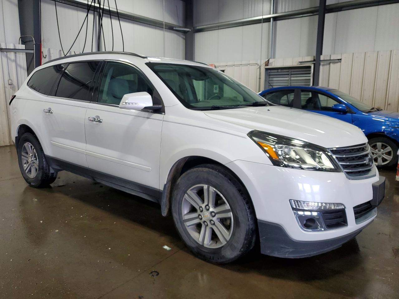 2017 Chevrolet Traverse Lt - Image 4