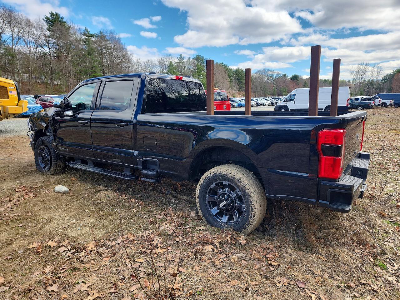 2024 Ford F250 Super Duty - Фото 2