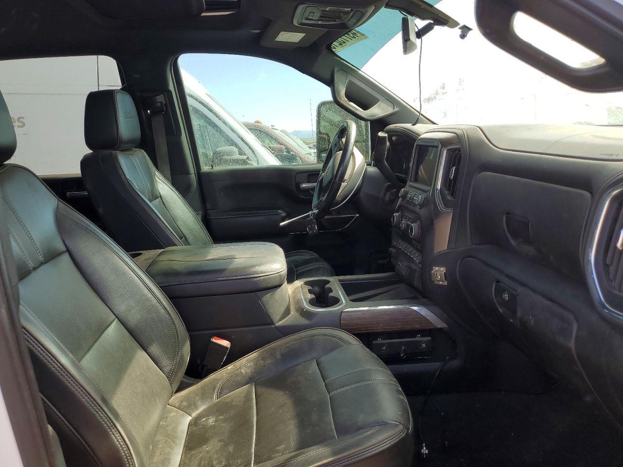 2023 Chevrolet Silverado K3500 High Country - Фото 5