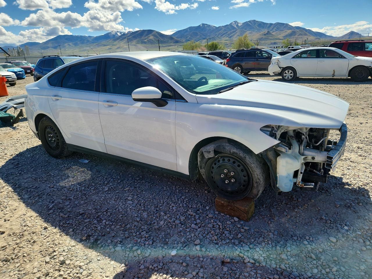 2013 Ford Fusion S - Фото 4