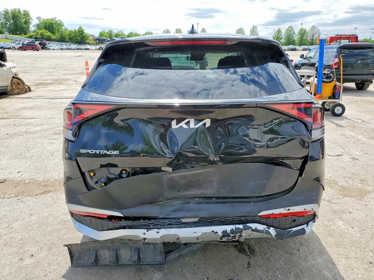 2023 Kia Sportage Lx - Image 6