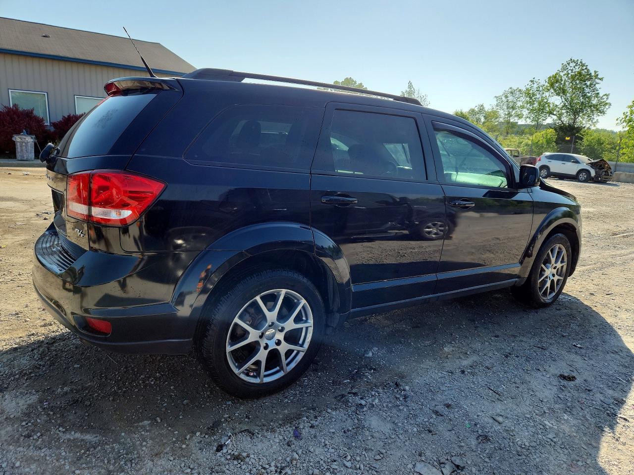 2015 Dodge Journey R - Фото 3
