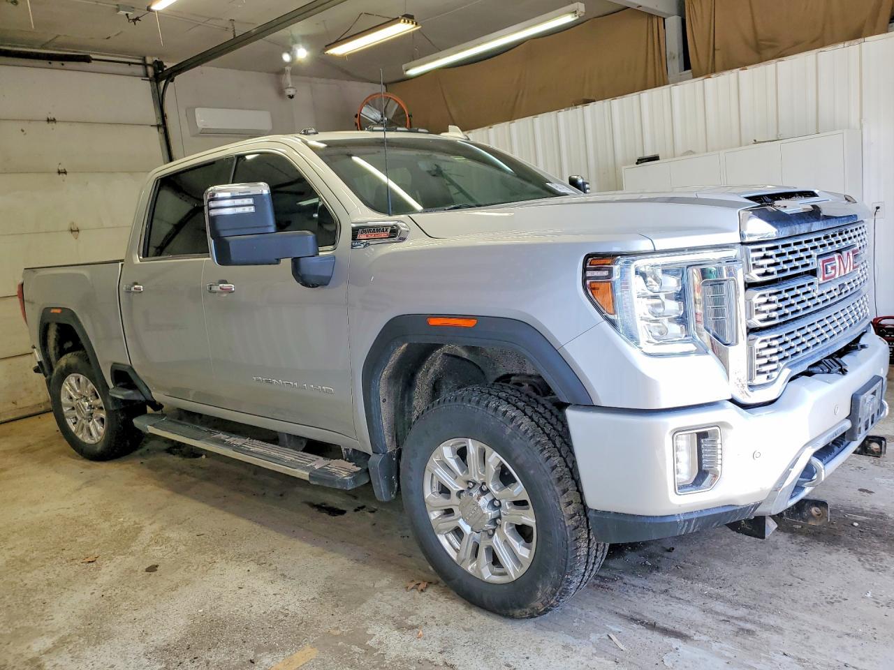 2021 GMC Sierra - Image 4