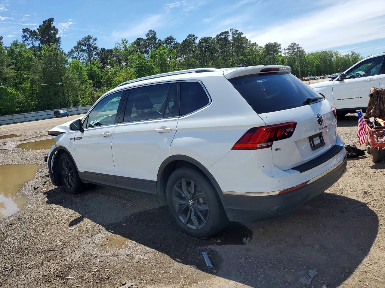 2024 Volkswagen Tiguan Se - Фото 2