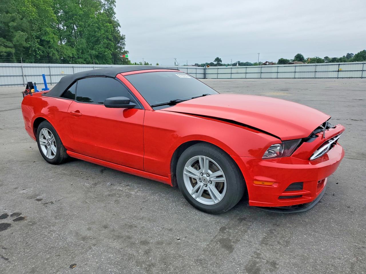 2013 Ford Mustang - Фото 4
