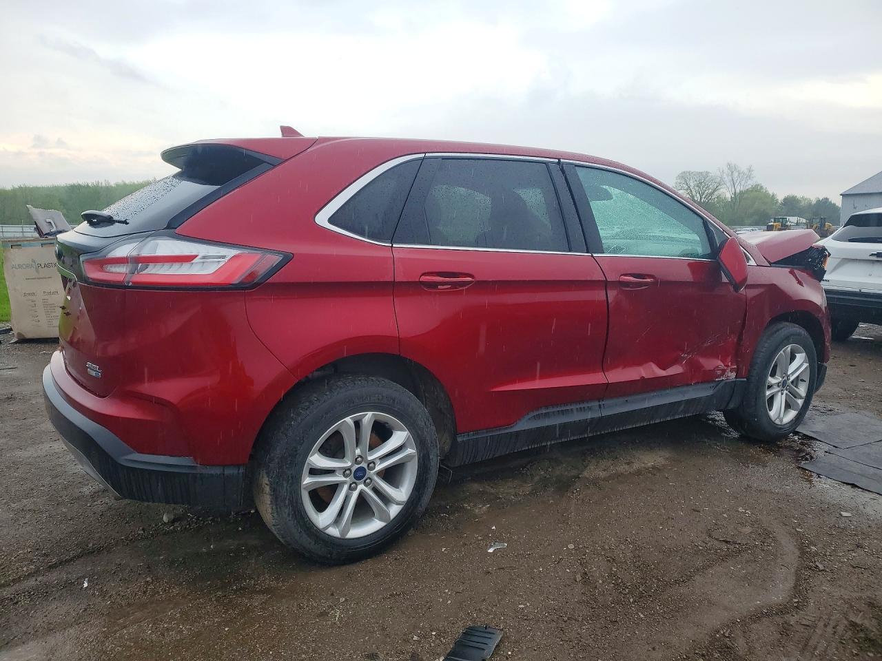 2019 Ford Edge - Image 3