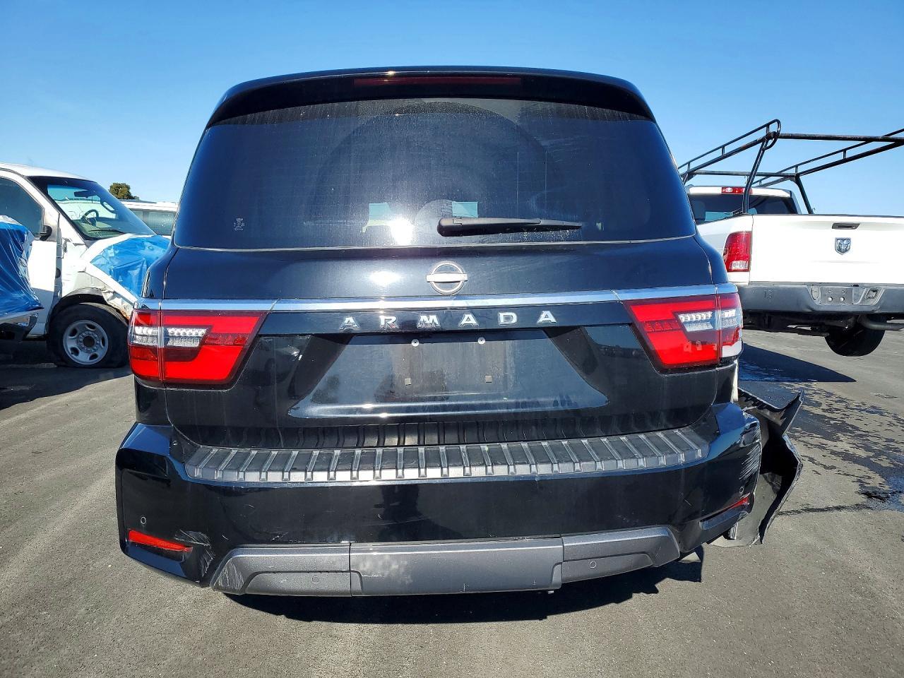 2022 Nissan Armada Sv - Image 6