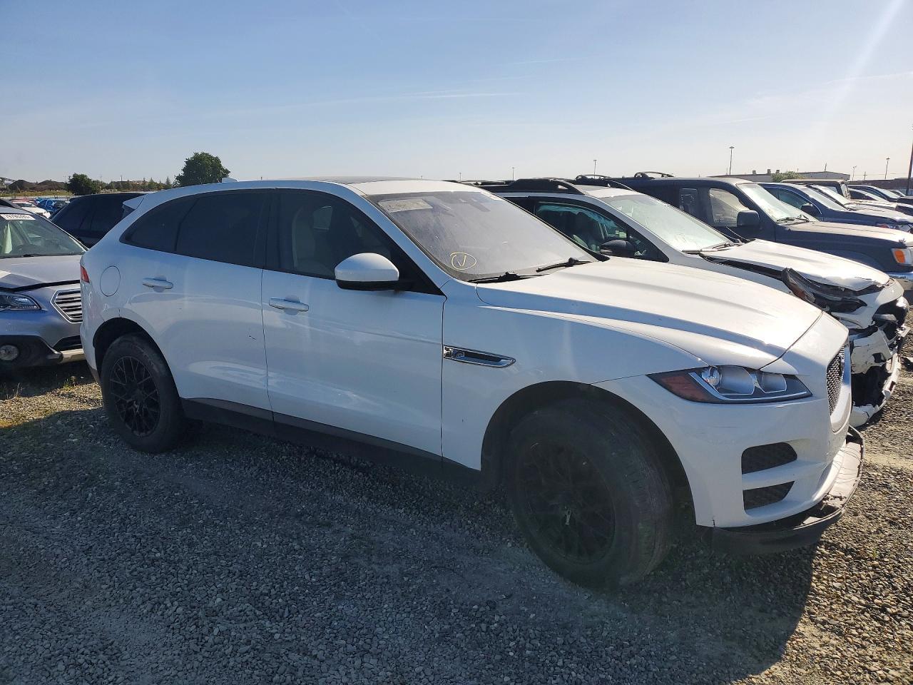 2017 Jaguar F-Pace - Фото 4