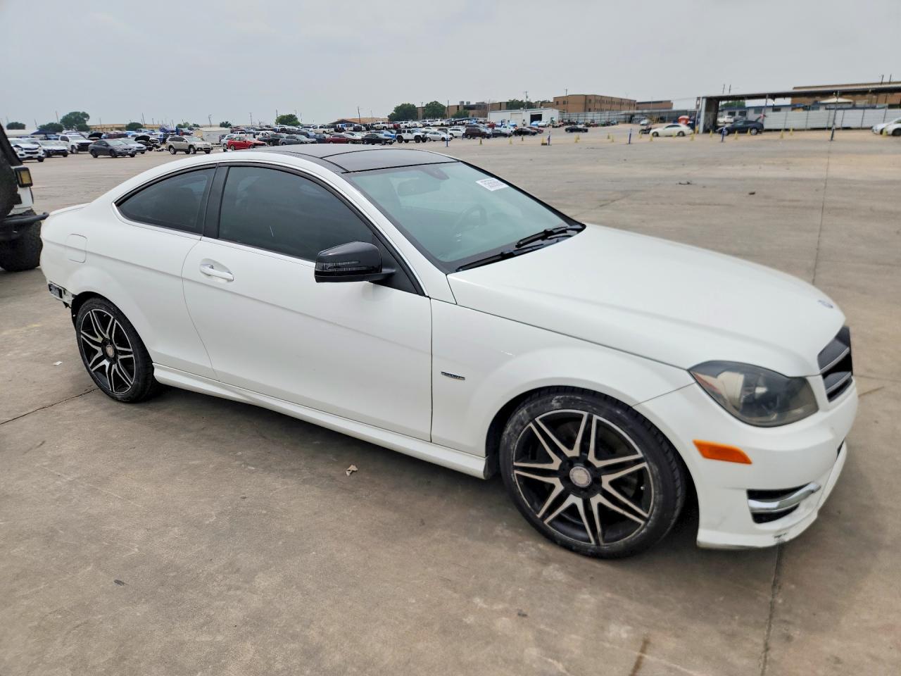 2014 Mercedes-Benz C 250 - Фото 4