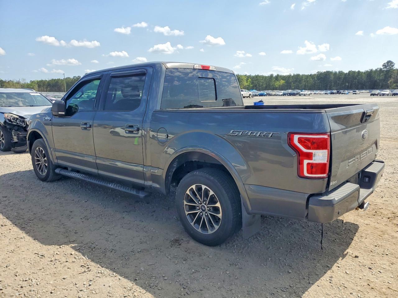 2018 Ford F150 Supercrew - Фото 2