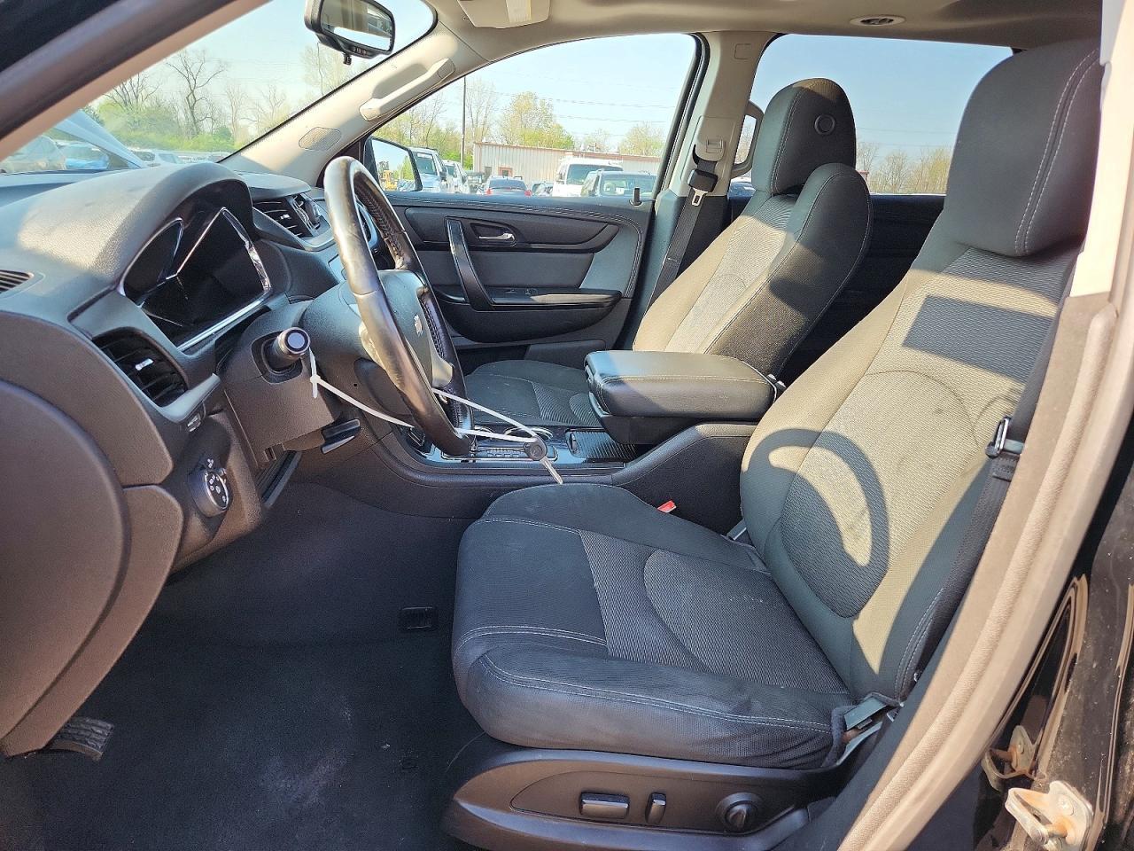 2017 Chevrolet Traverse Lt - Image 7