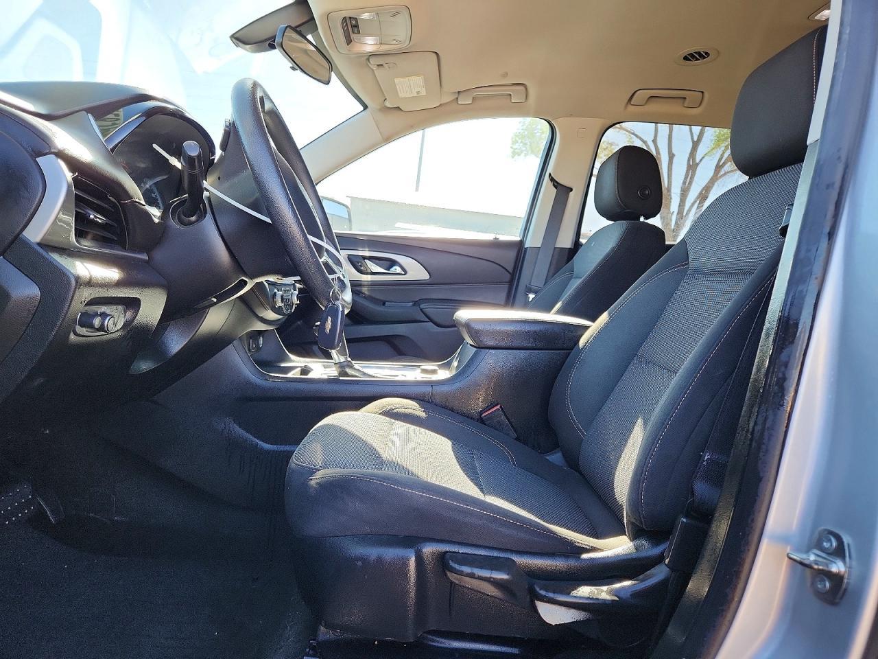 2019 Chevrolet Traverse Ls - Фото 7