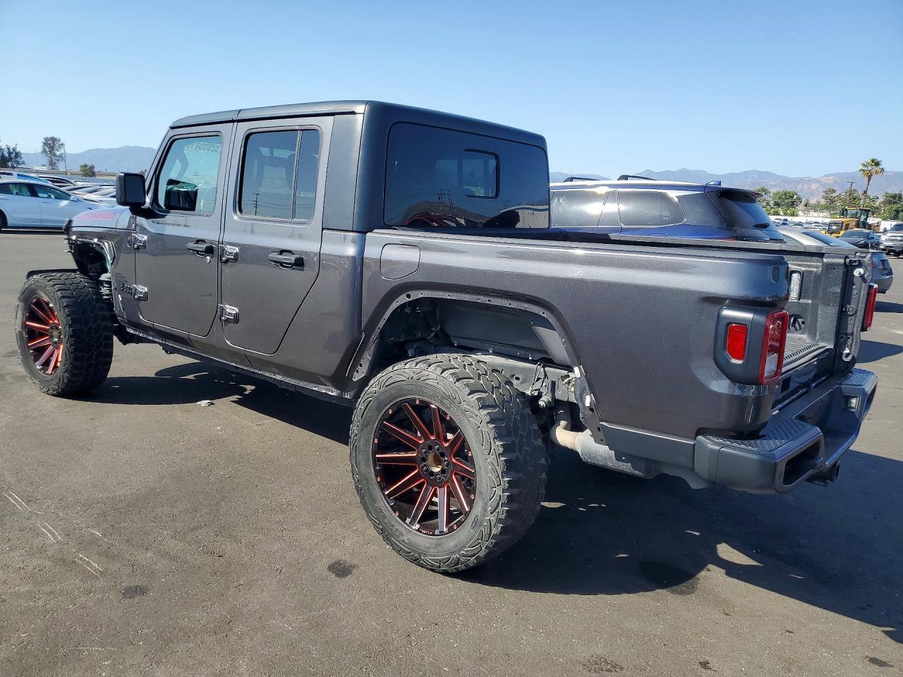 2021 Jeep Gladiator Sport - Image 2
