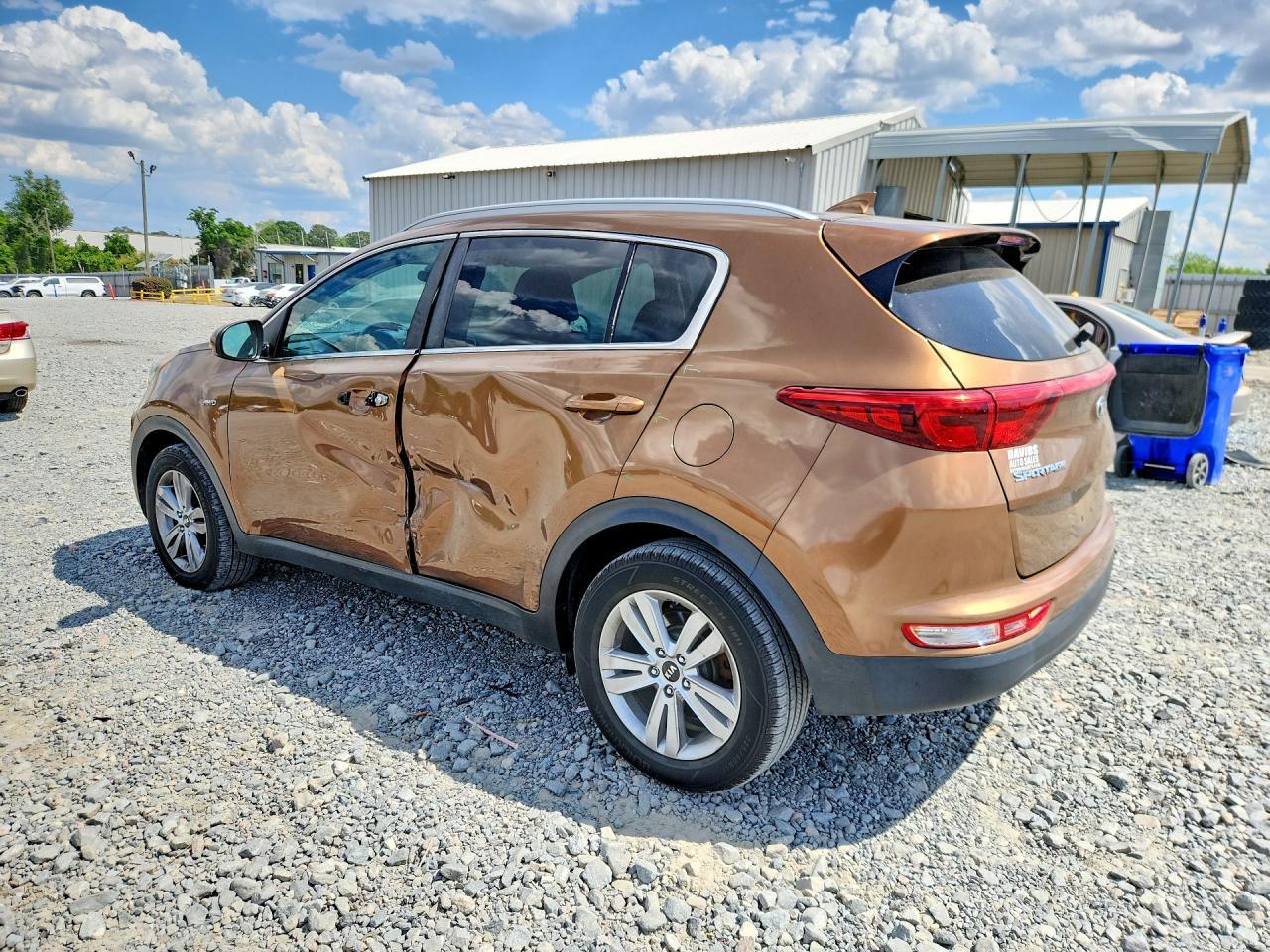 2017 Kia Sportage Lx - Image 2