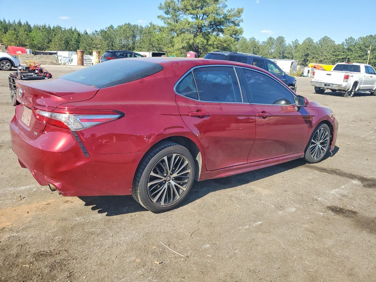 2018 Toyota Camry Se - Image 3