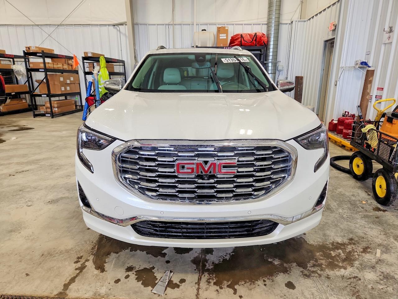 2021 GMC Terrain Denali - Image 5
