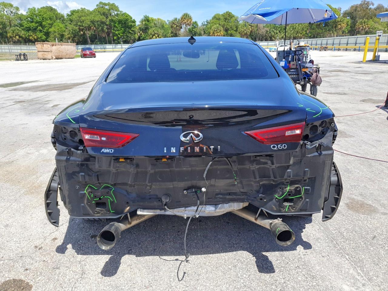 2018 Infiniti Q60 3.0T Luxe - Image 6