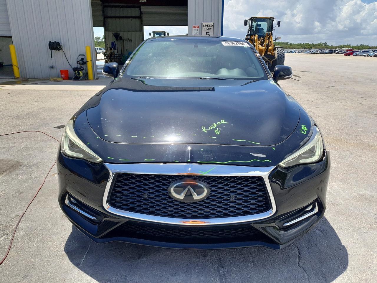 2018 Infiniti Q60 3.0T Luxe - Image 5