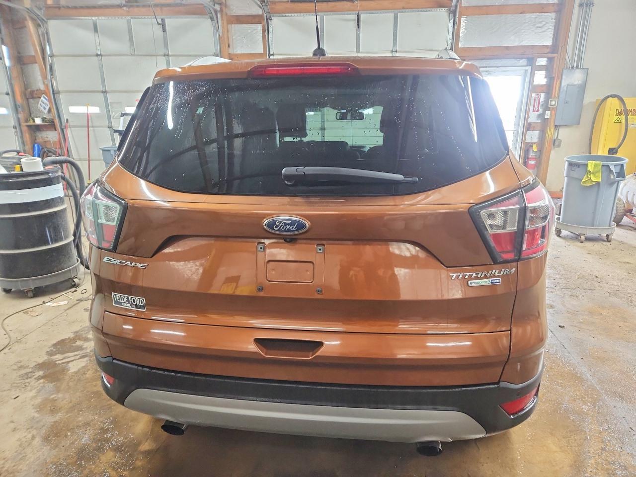 2017 Ford Escape Titanium - Image 6