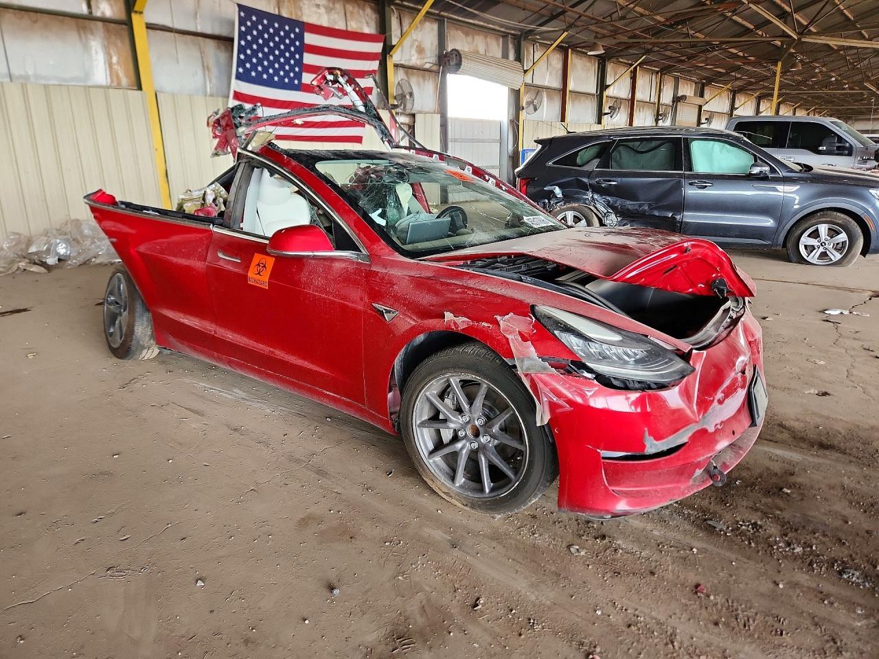 2020 Tesla Model 3 - Фото 4