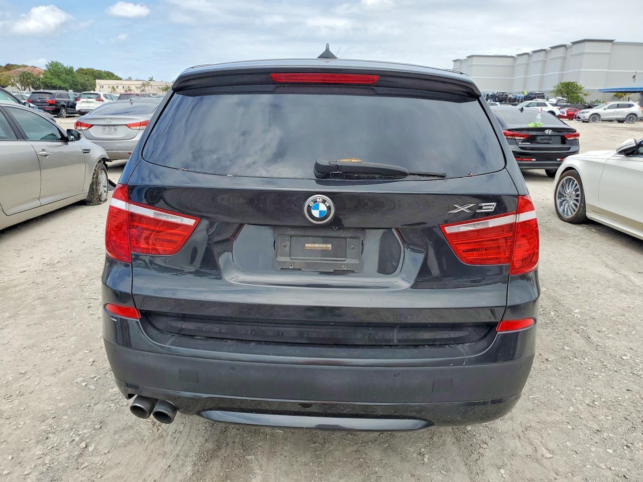 2011 BMW X3 xDrive35I - Image 6