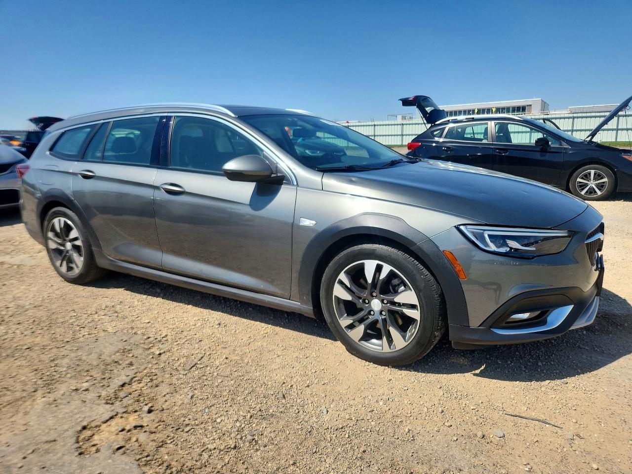 2019 Buick Regal Tourx Essence - Фото 4