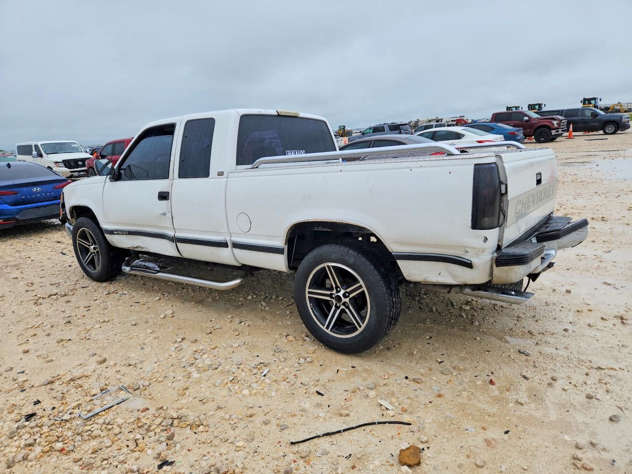 1994 Chev Gmt-400 - Image 2