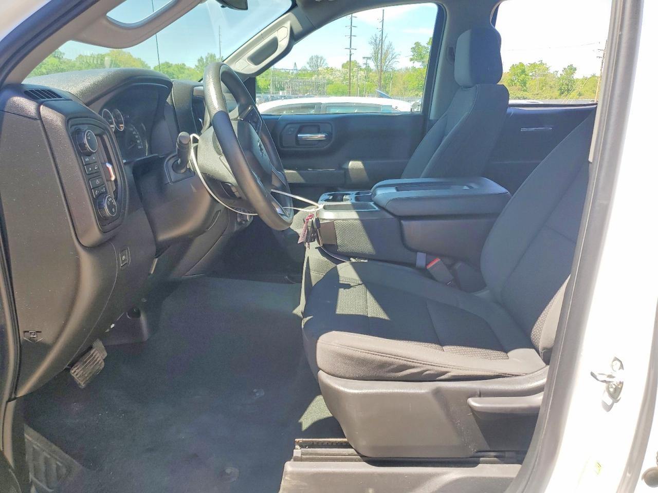 2022 Chevrolet Silverado Ltd K1500 Custom - Фото 7