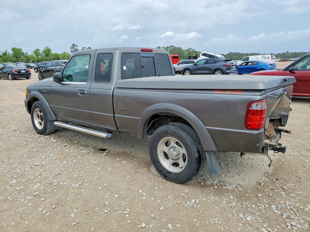 2004 Ford Ranger Super Cab - Фото 2