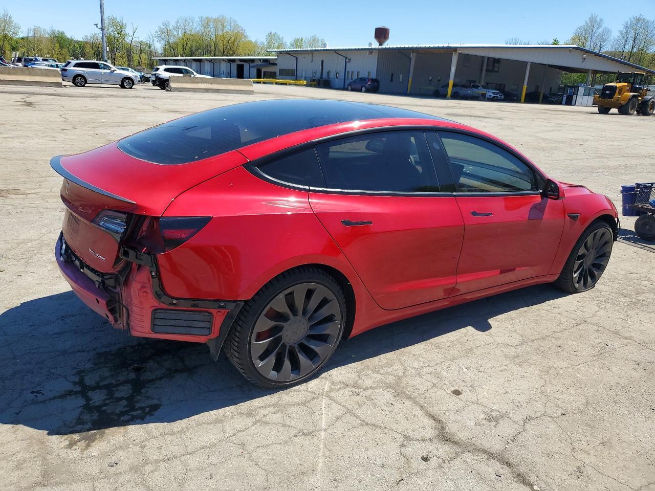 2022 Tesla Model 3 - Image 3