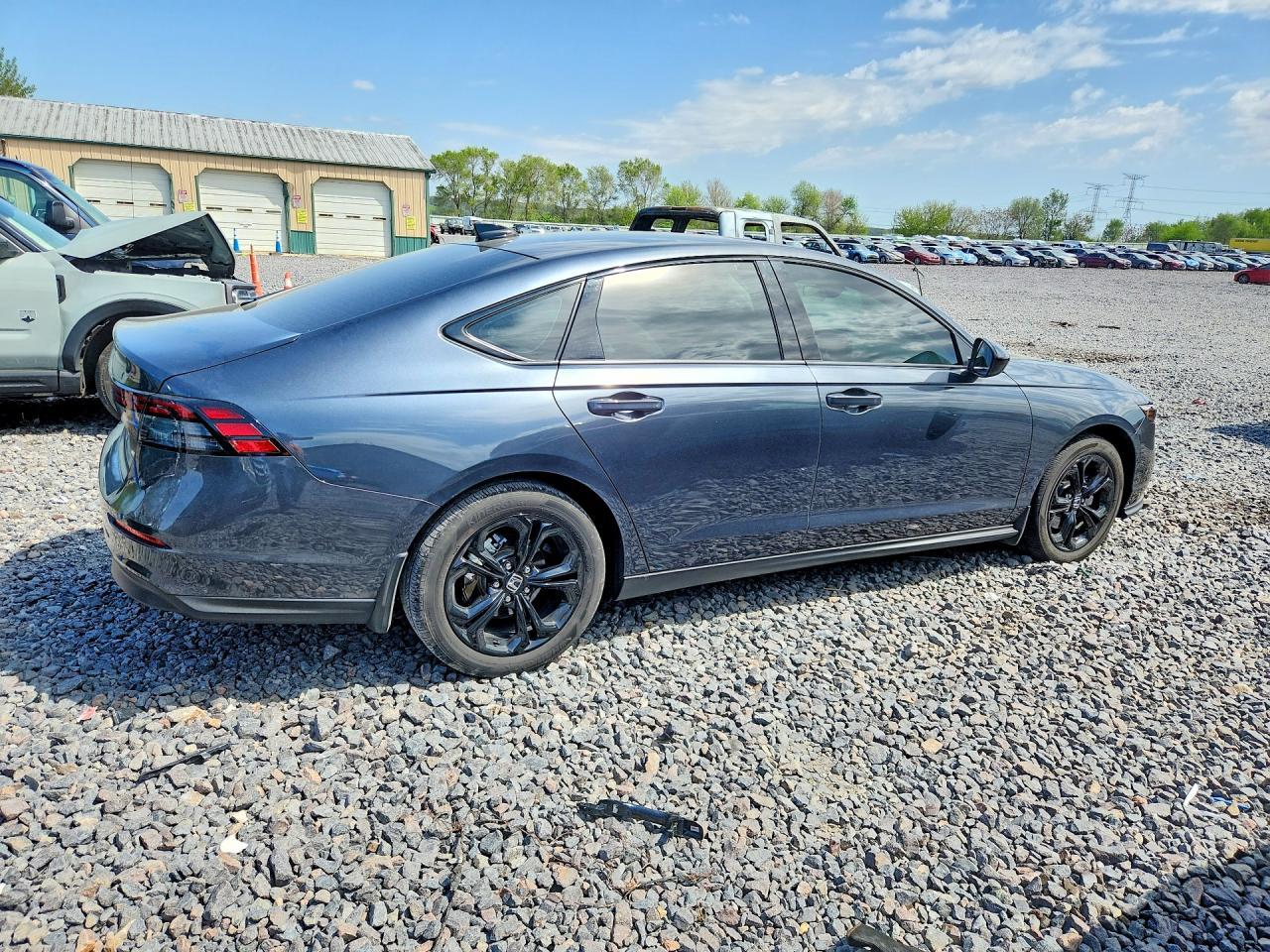 2025 Honda Accord Se - Фото 3