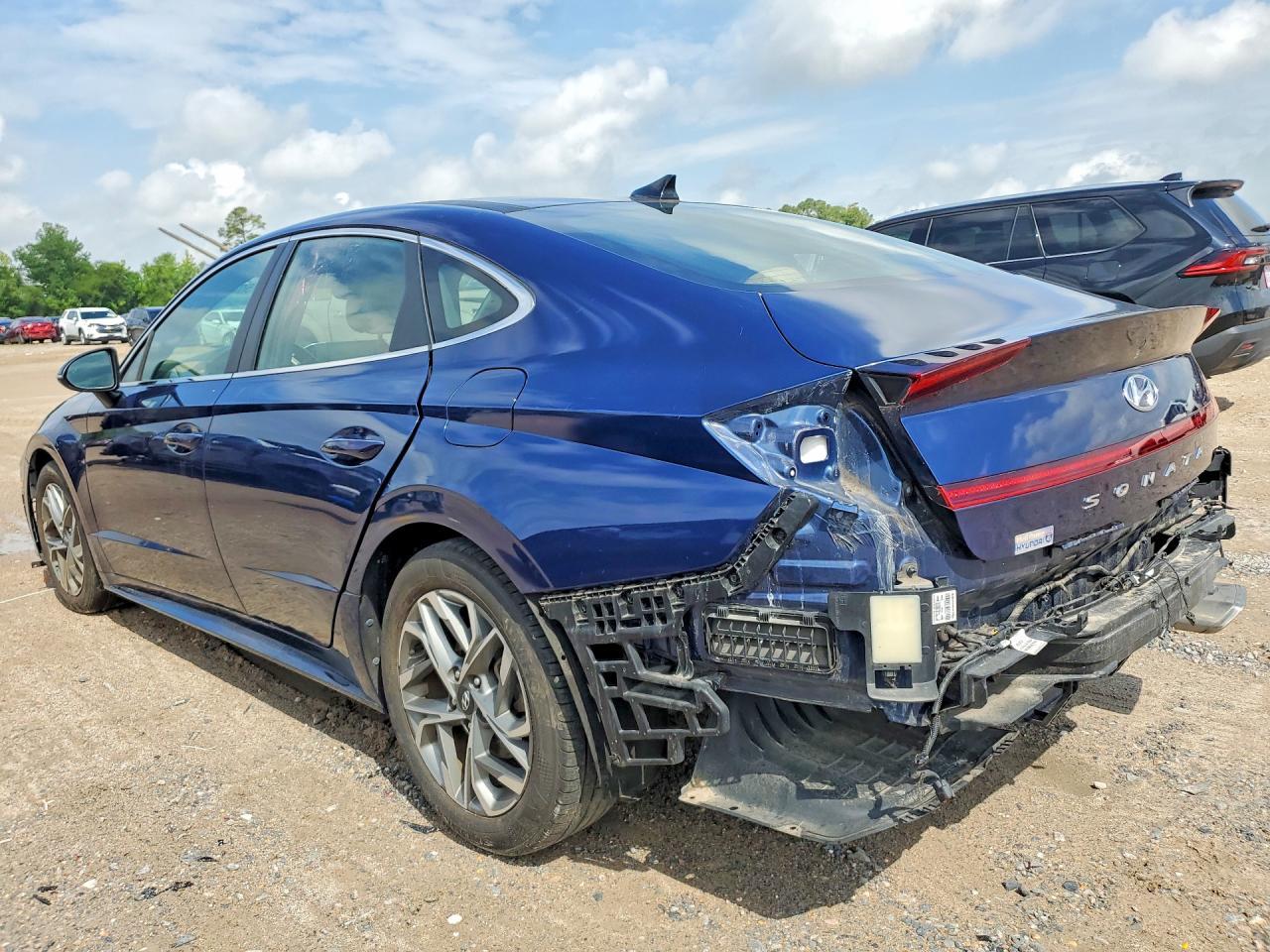2020 Hyundai Sonata Sel - Image 2