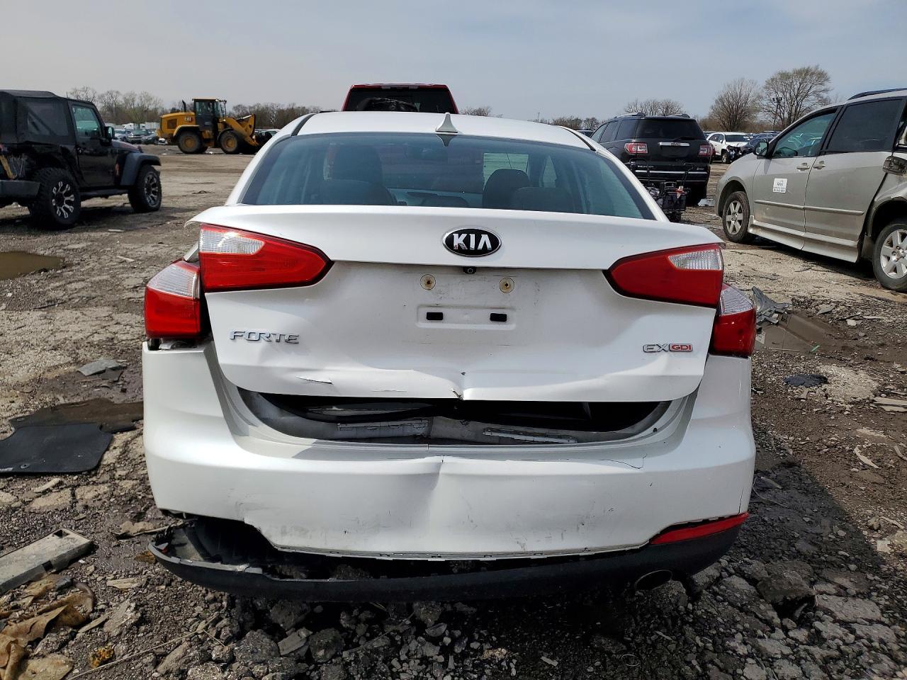 2016 Kia Forte Ex - Image 6