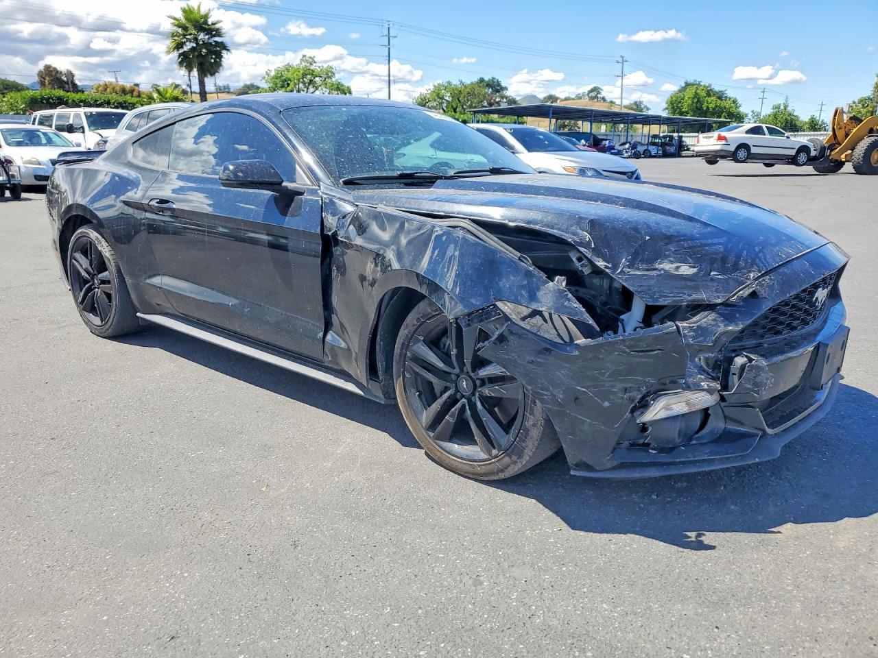 2015 Ford Mustang - Фото 4