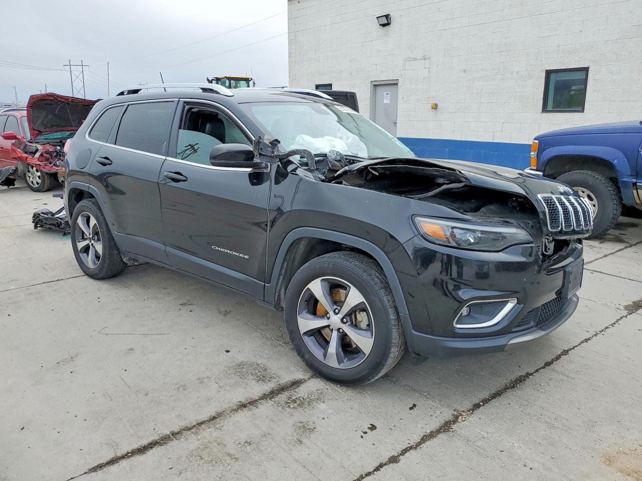 2019 Jeep Cherokee Limited - Image 4