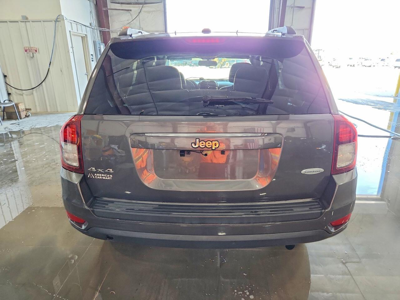 2016 Jeep Compass Latitude - Фото 6