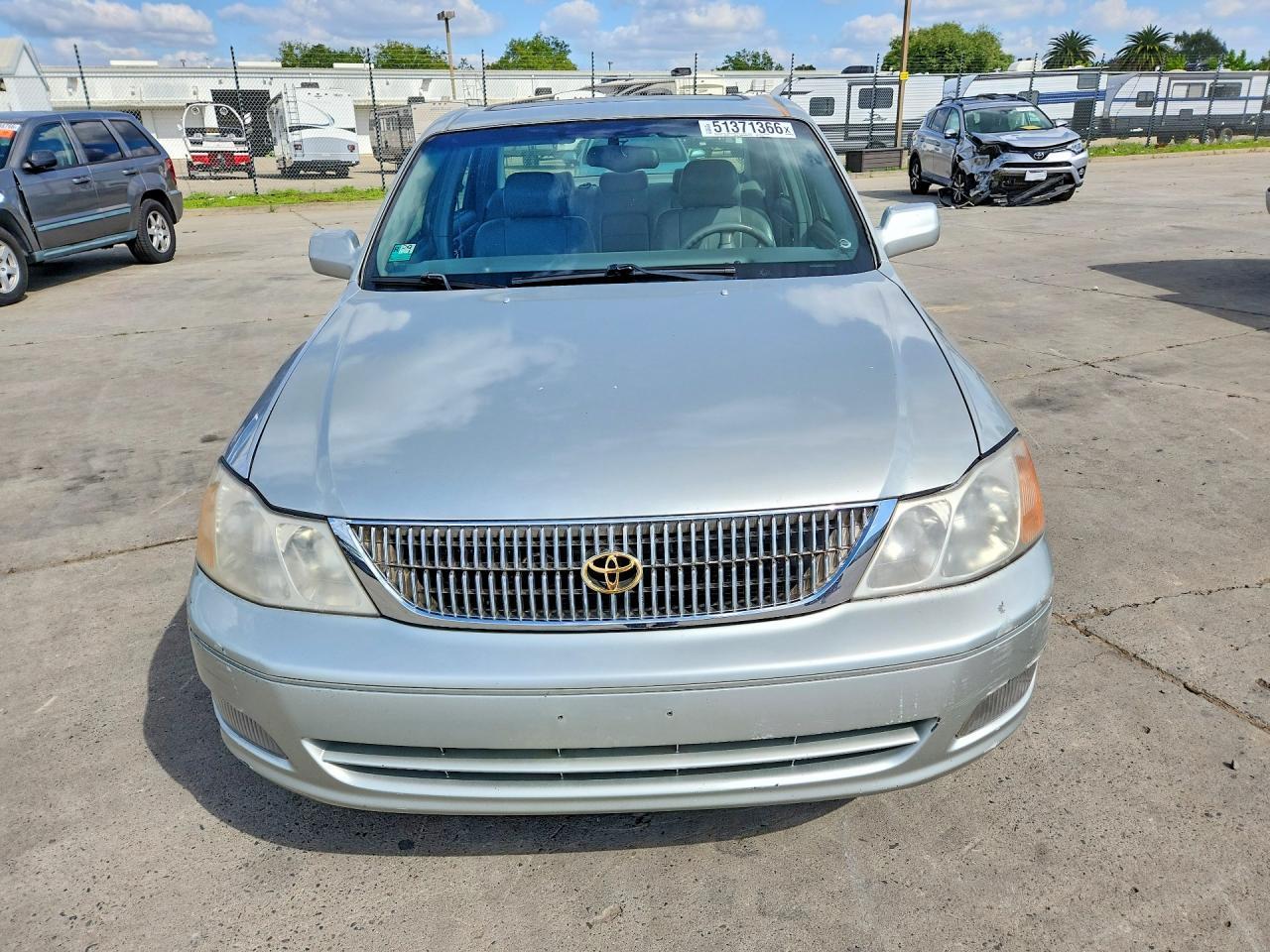 2001 Toyota Avalon Xls - Image 5