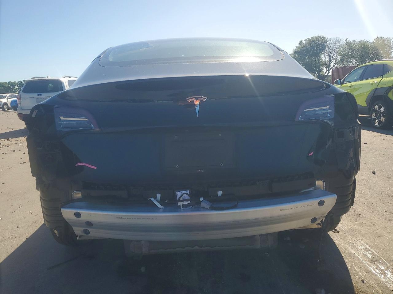 2021 Tesla Model 3 - Фото 6