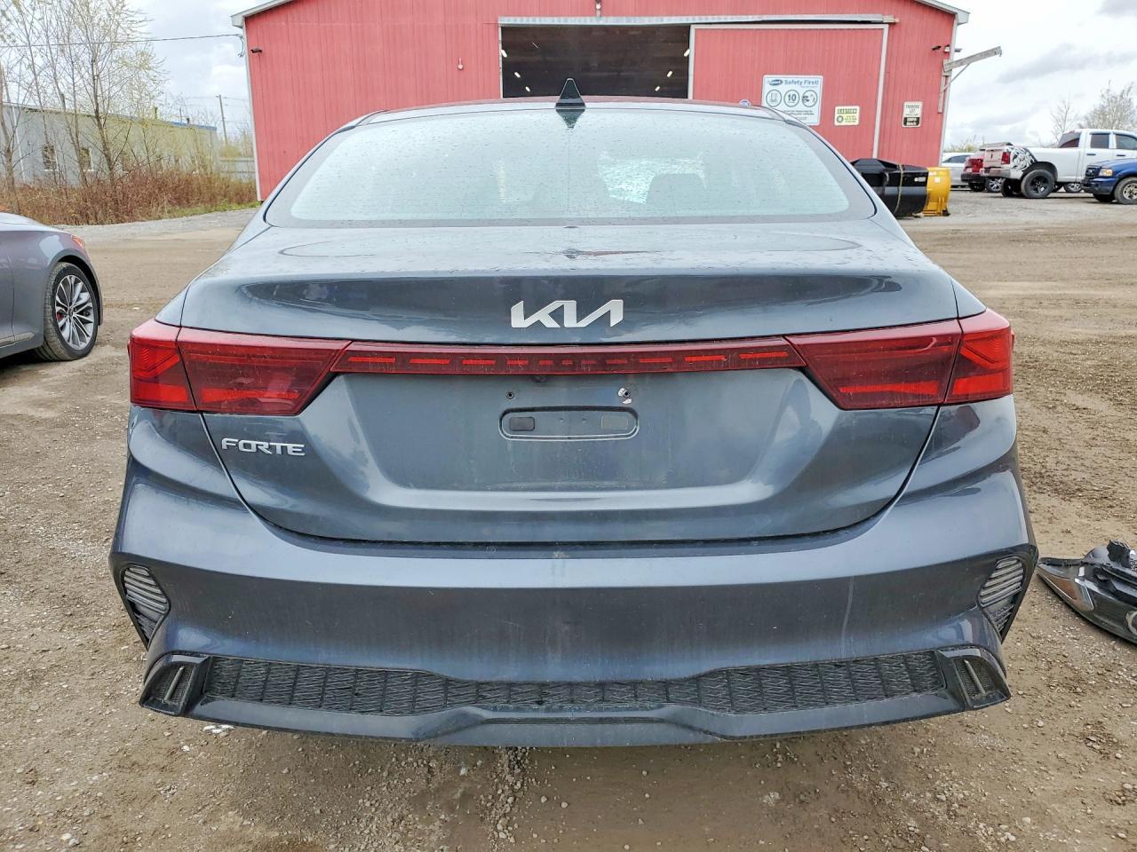 2022 Kia Forte Gt Line - Image 6