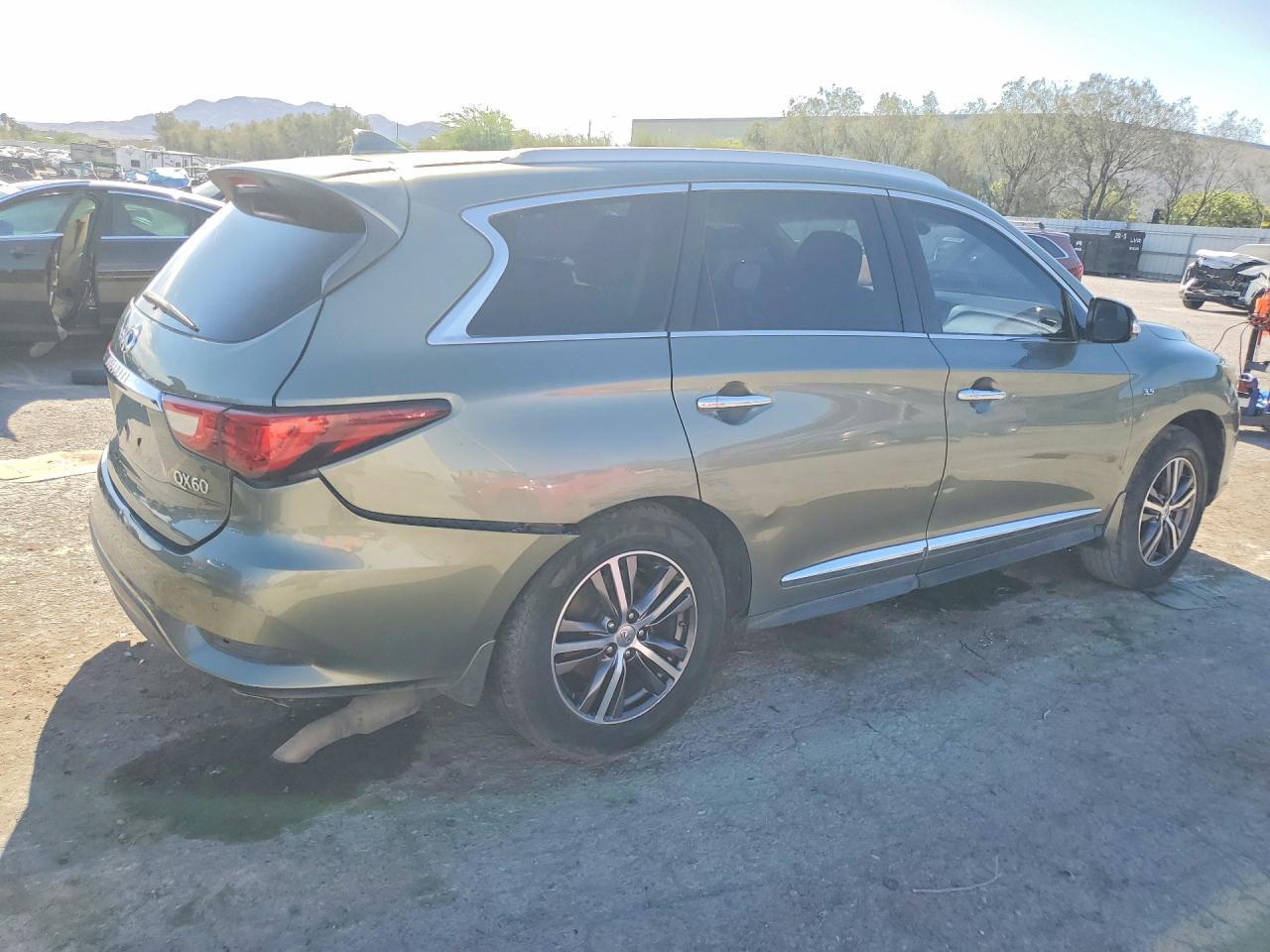 2016 Infiniti Qx60 Base - Фото 3