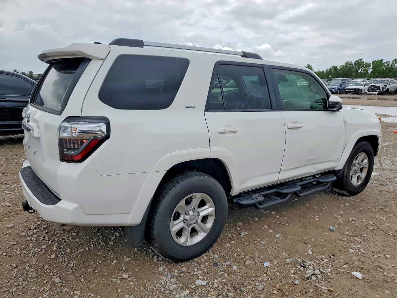 2024 Toyota 4Runner Sr5 - Фото 3