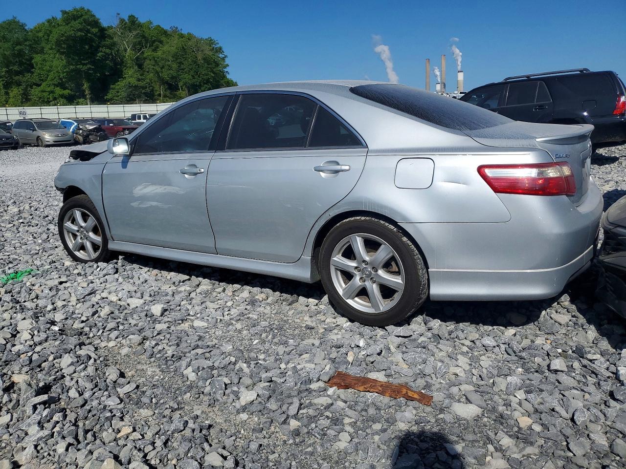 2007 Toyota Camry Se V6 - Image 2