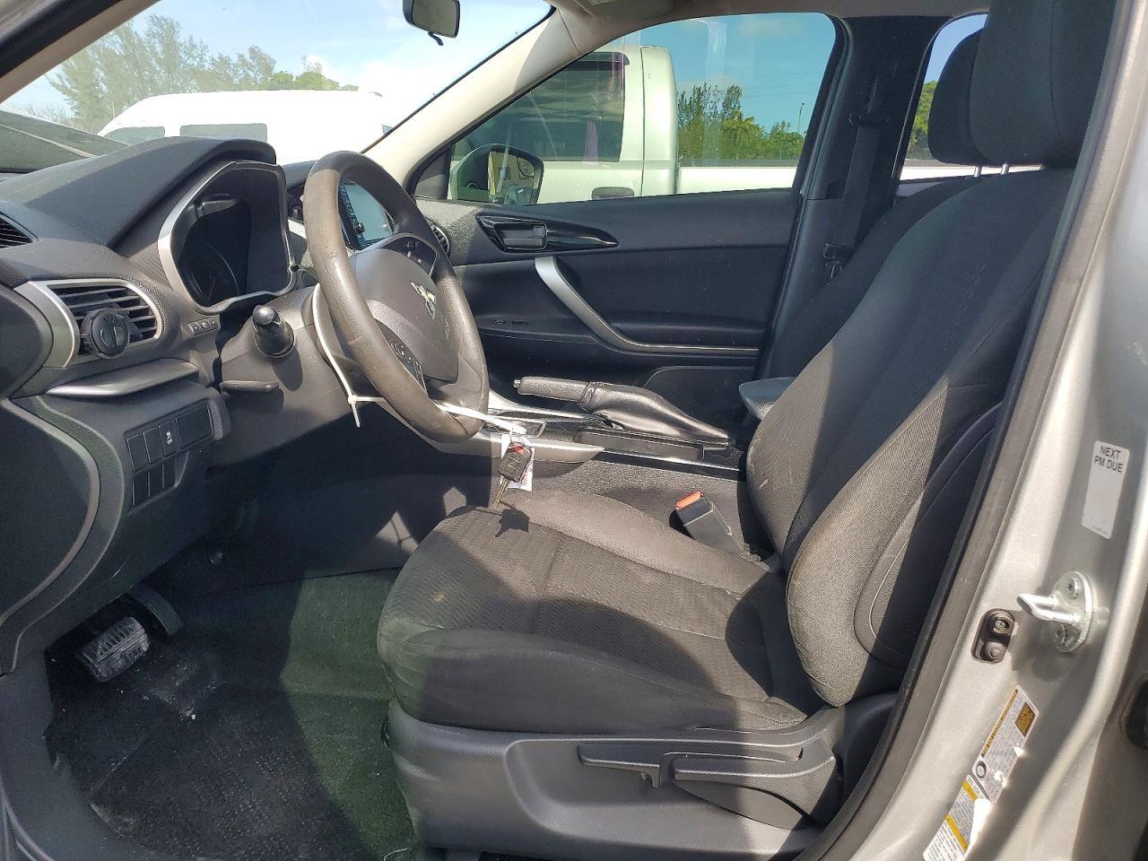 2019 Mitsubishi Eclipse Cross Es - Фото 7