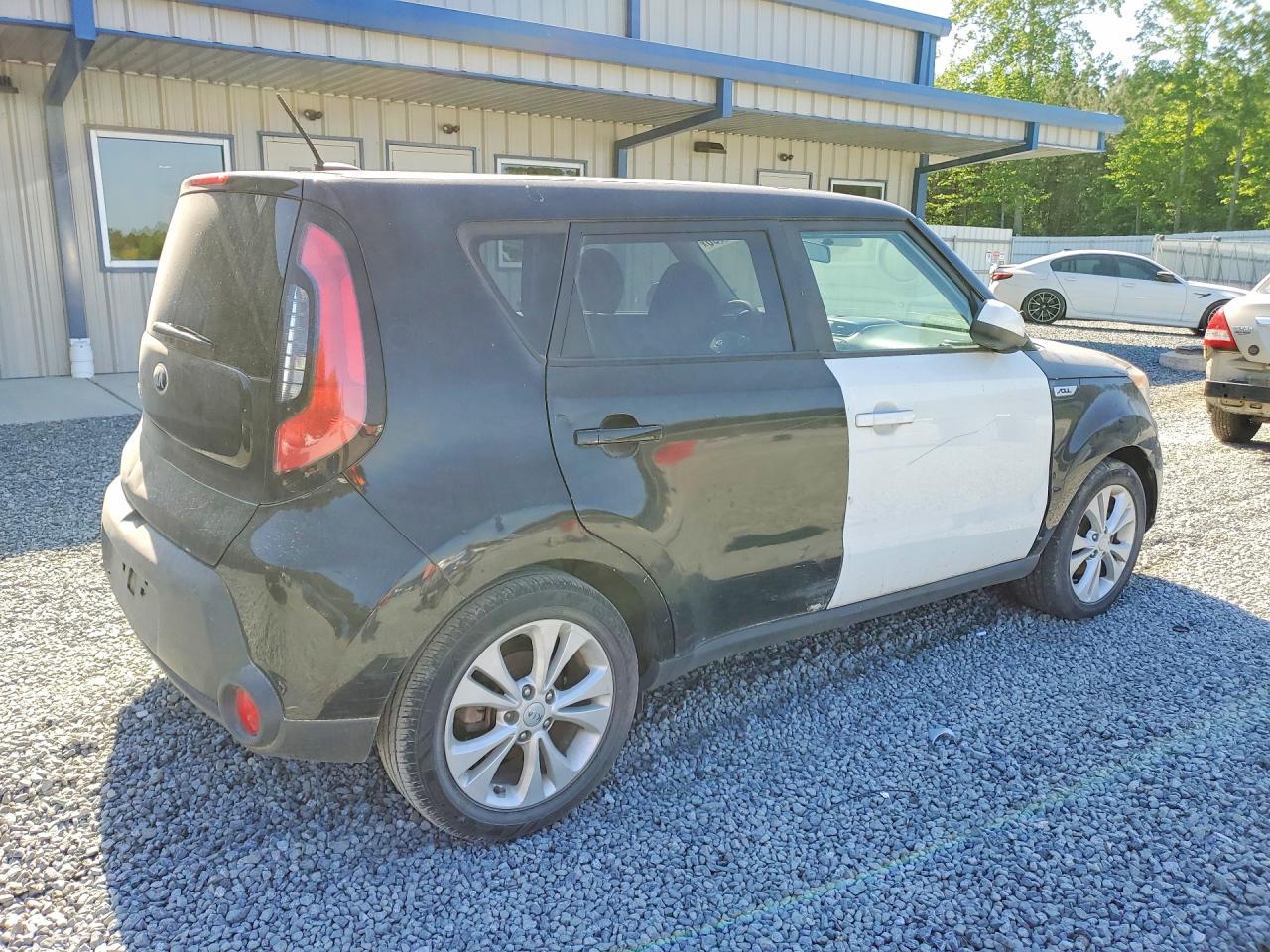 2015 Kia Soul + - Фото 3