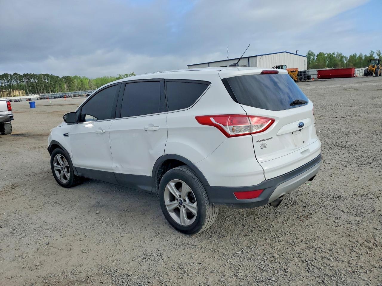 2014 Ford Escape Se - Фото 2