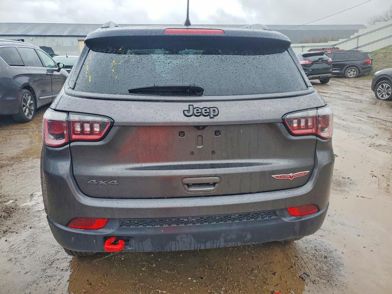 2020 Jeep Compass Trailhawk - Image 6
