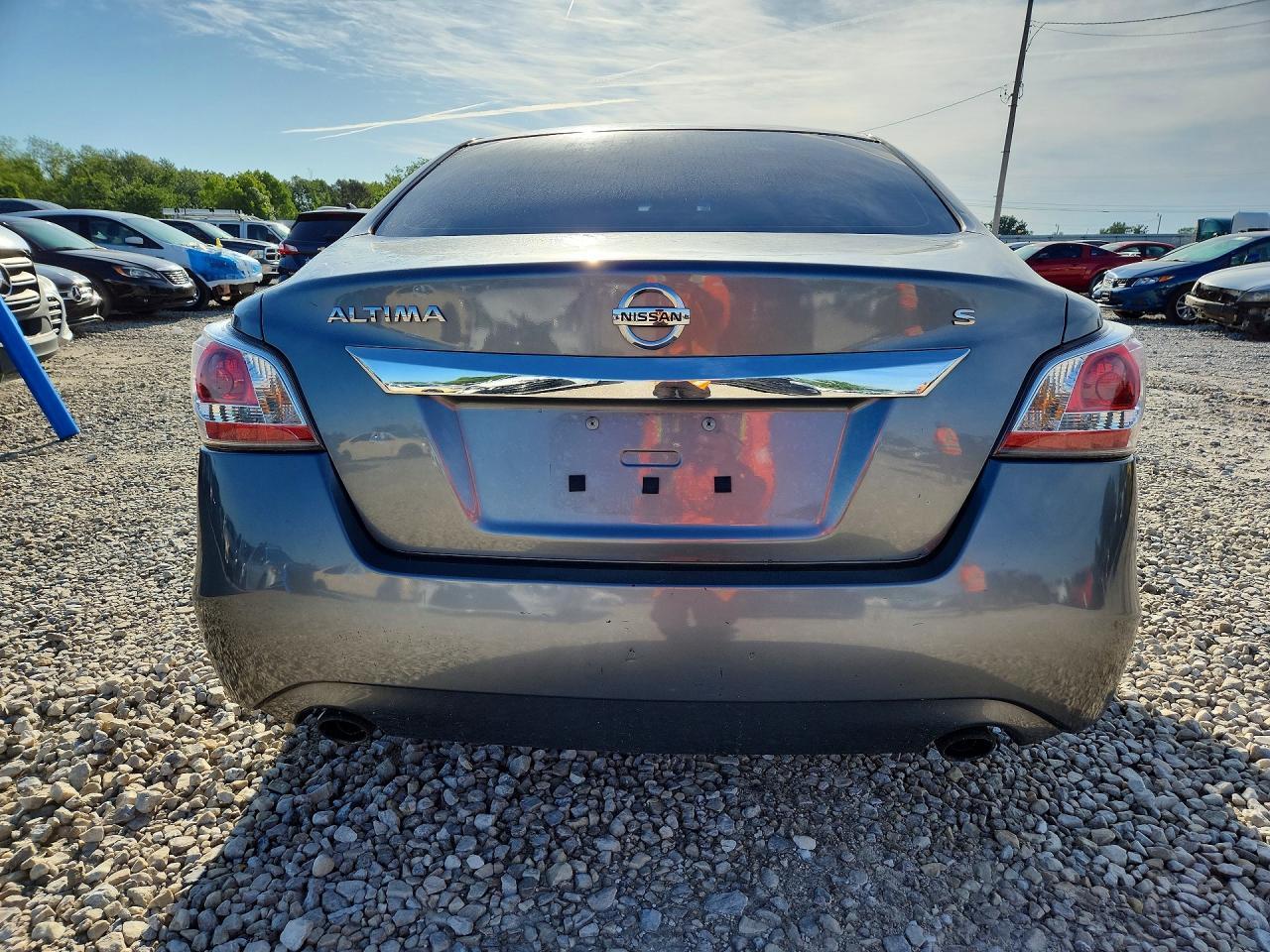 2015 Nissan Altima 2.5 S - Image 6